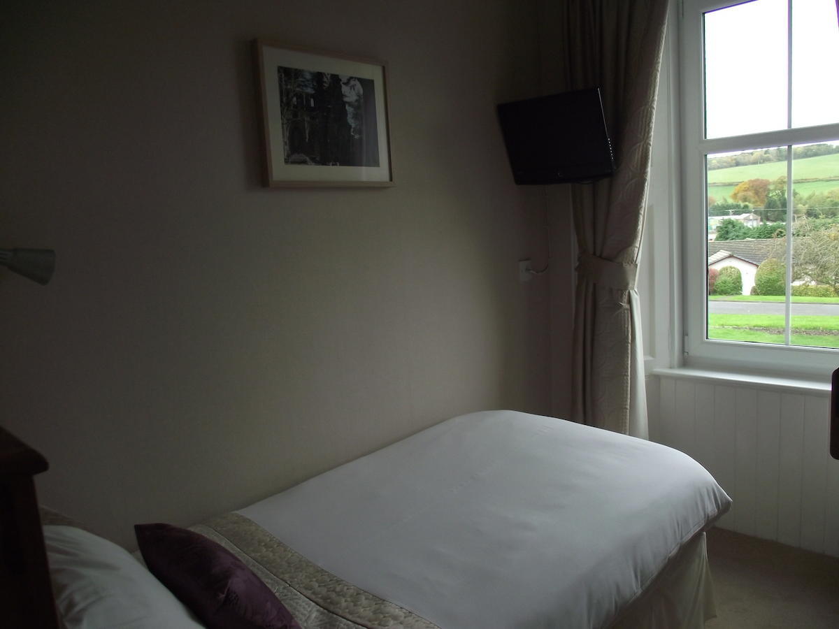 Broomfield House Bed And Breakfast Earlston Oda fotoğraf